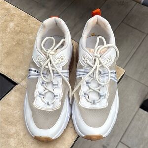 White and Beige Sneakers with Orange Accents